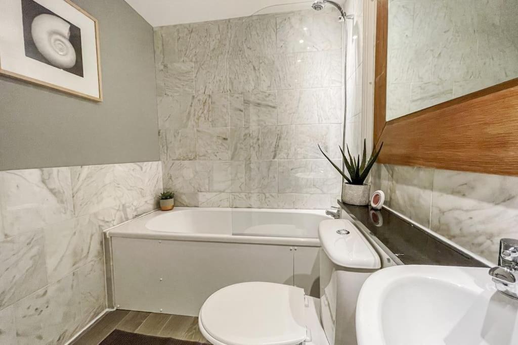 Lofty Apartment In بلايموث المظهر الخارجي الصورة